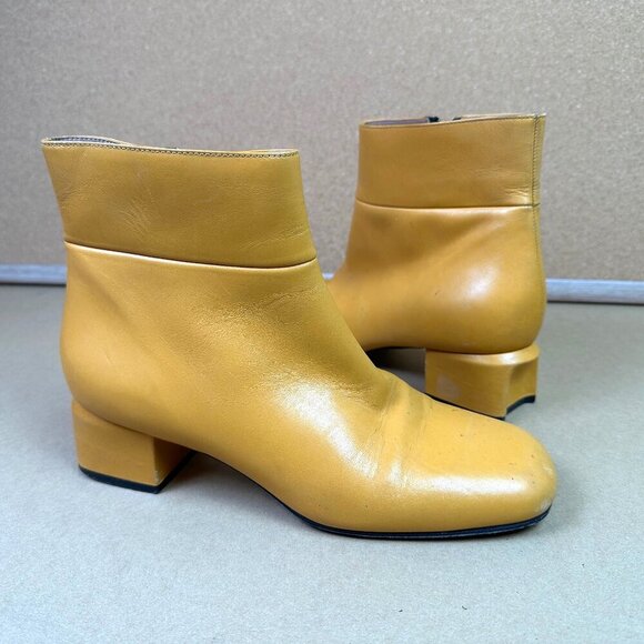 Marni Mod Yellow Leather Minimalist Designer Boot EU Size 38 / US 8 - Picture 1 of 7